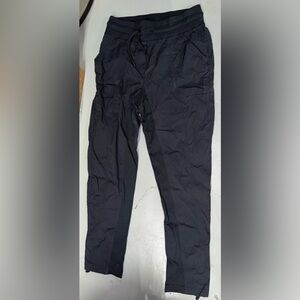 Amazon Men's Cargo Pants in Black